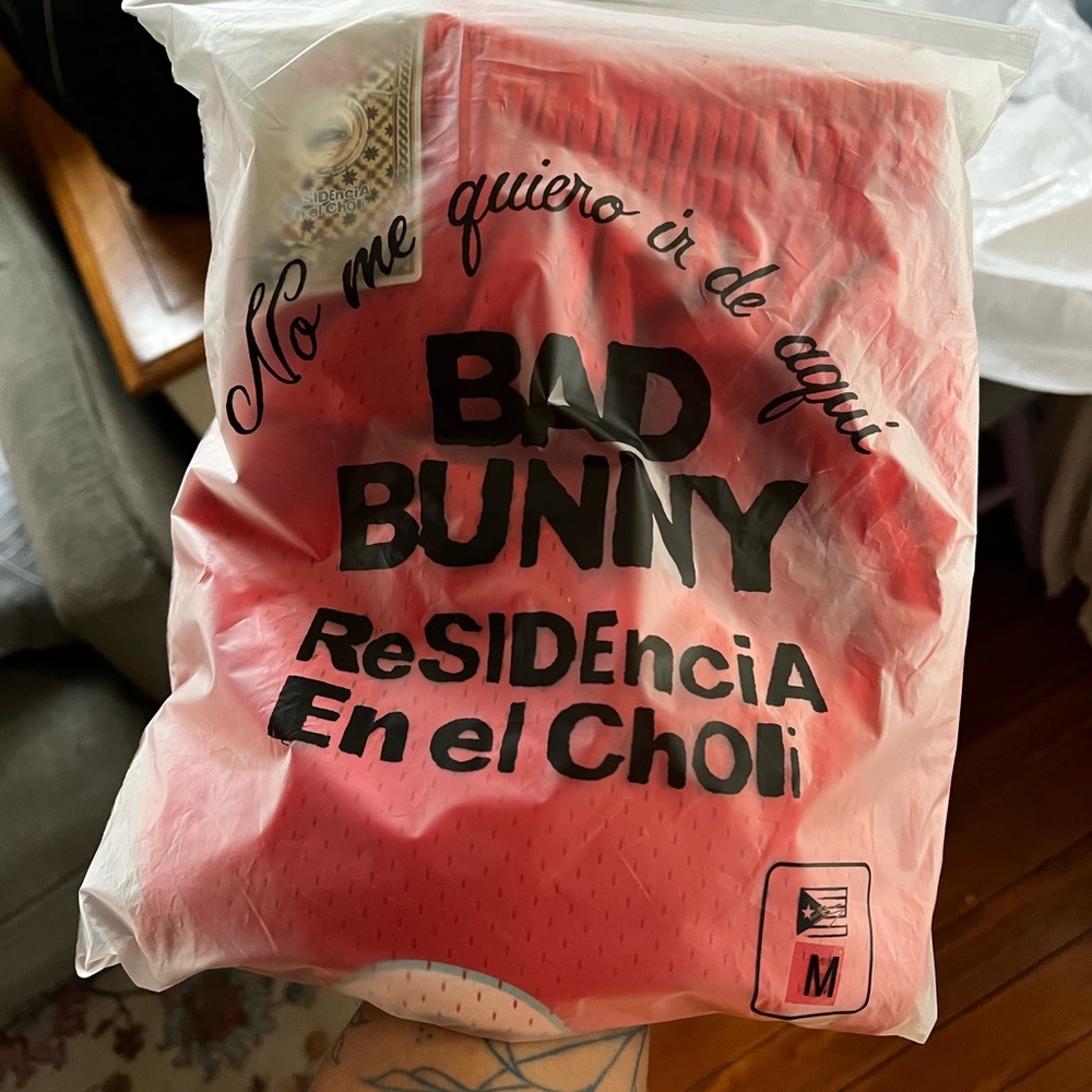 Bad Bunny - No me quiero ir de aqui PR residency - athletic shorts - DtMF